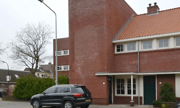 Huis | 148m² | Minckelersstraat | €2750,-