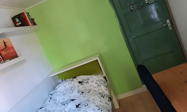 Kamer | 11m² | Haringvlietstraat | €380,-