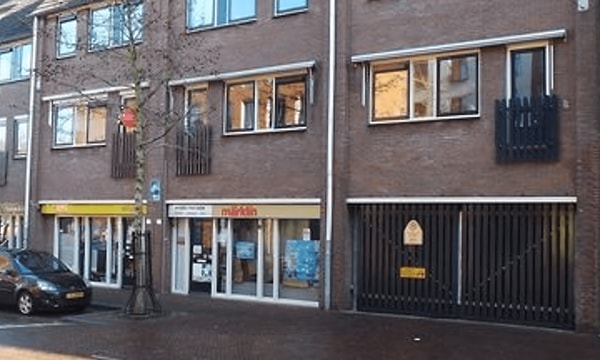 Huis | €90,-