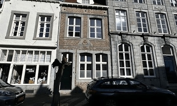 Huis | m² | €1580,-