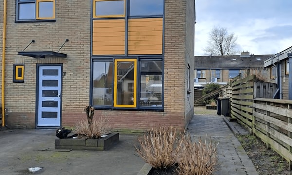 Huis | 89m² | €725,-