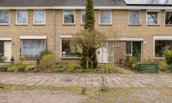 Huis | 124m² | Hippocrateslaan | €1800,-