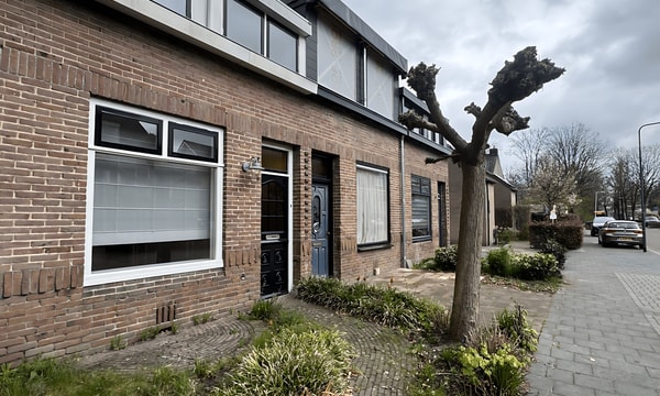 Huis | 78m² | Bavelselaan | €2000,-