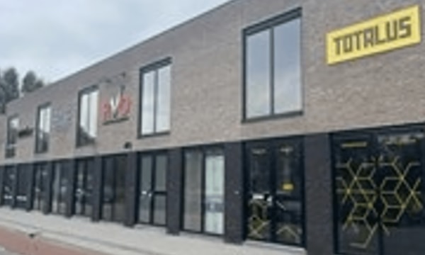 Bedrijfsruimte | 145m² | €1995,-