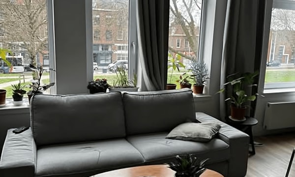 Kamer | m² | €880,-