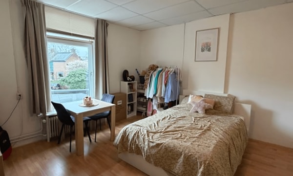 Kamer | 19m² | Nieuweweg | €479,-