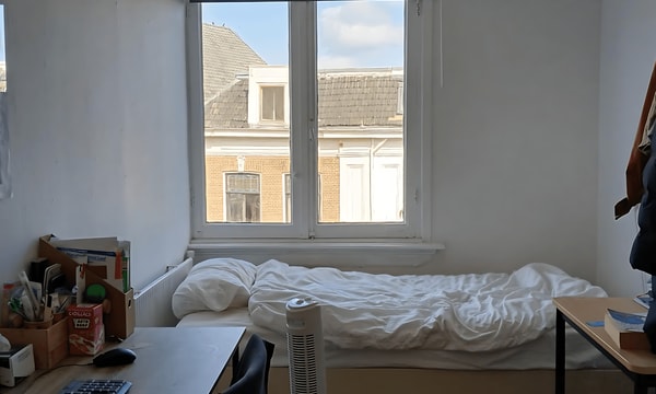 Kamer | 10m² | In de Betouwstraat | €650,-