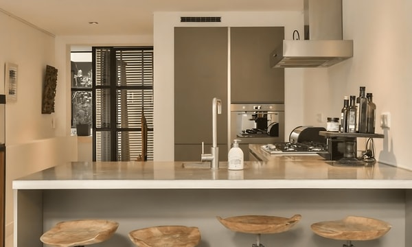 Kamer | 13m² | Bilderdijkkade | €1250,-