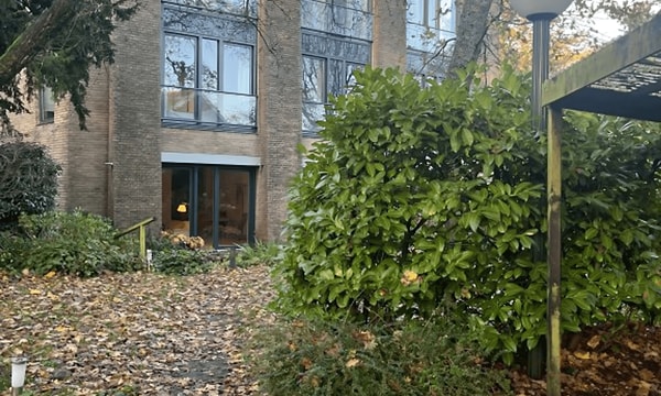 Huis | 100m² | €1950,-