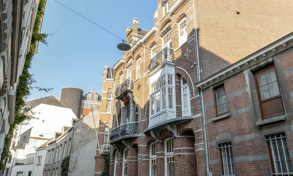 Studio | 40m² | Papenstraat | €1225,-
