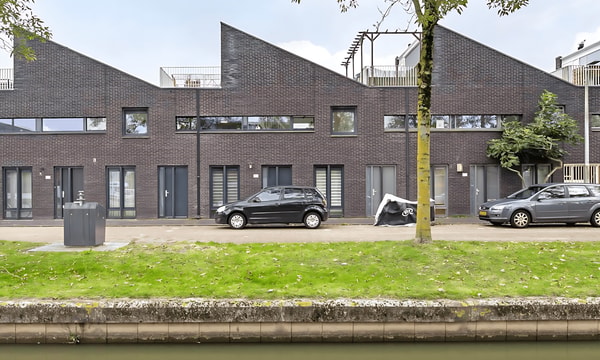 Huis | 76m² | Houtrakgracht | €2450,-