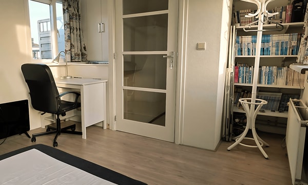 Kamer | 12m² | Strijplaan | €1121,-
