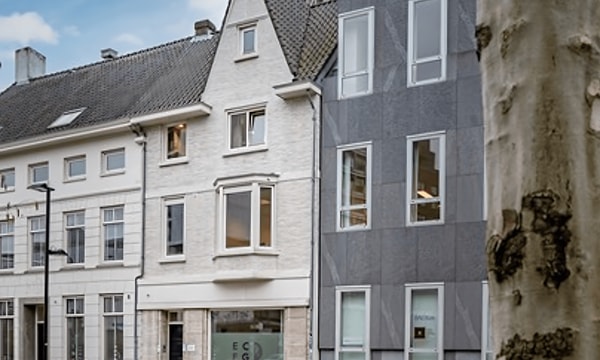 Kantoor | 162m² | €8888,-