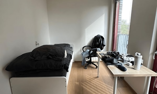 Kamer | 25m² | Albatrospad | €1050,-