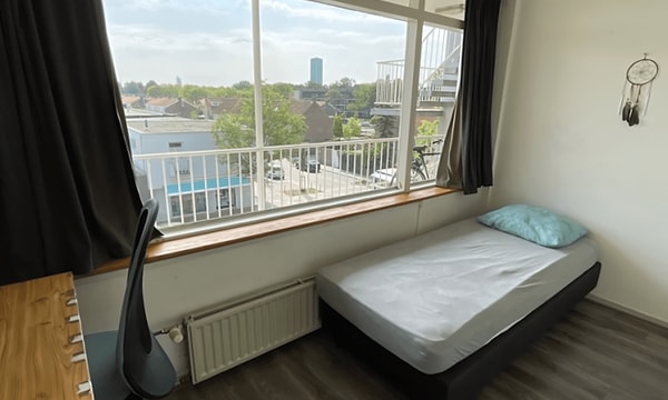Kamer | 11m² | €592,-