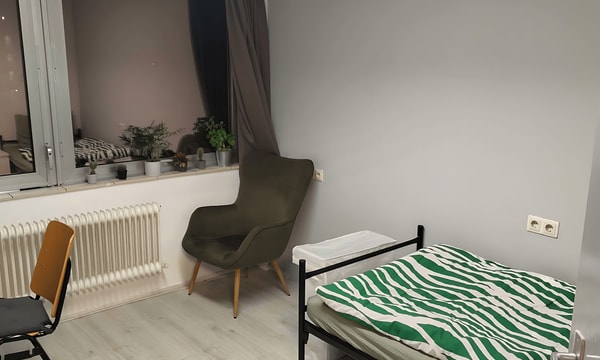 Kamer | 10m² | Aan 't Verlaat | €672,-
