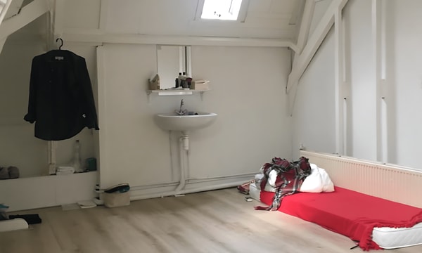 Kamer | 15m² | Kerkstraat | €375,-