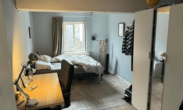 Huis | m² | €480,-