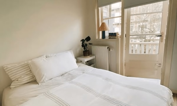 Kamer | m² | €1000,-