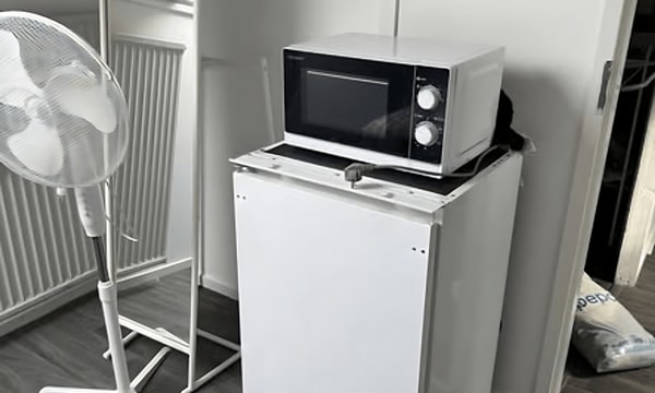 Kamer | m² | €800,-