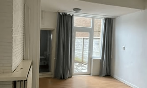 Kamer | Tjerk Hiddesstraat | €675,-