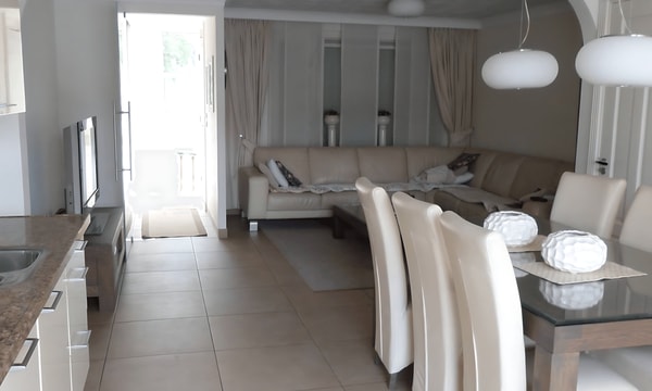 Huis | 105m² | Kortgenestraat | €1850,-