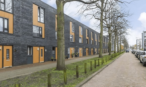 Huis | 102m² | Windesheimstraat | €2395,-