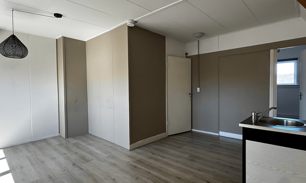 Kamer | 45m² | Diezerplein | €820,-