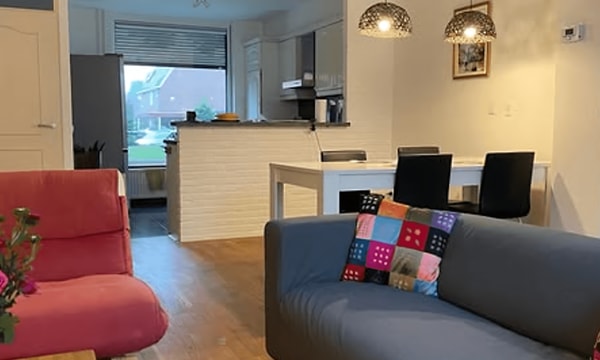 Huis | 100m² | €695,-
