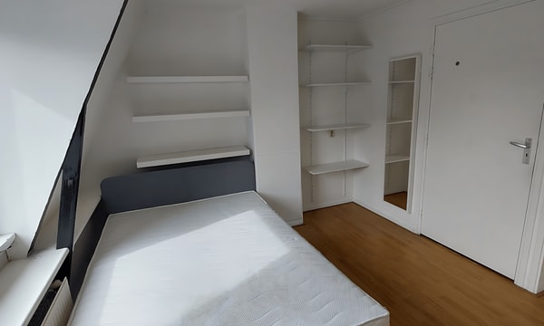 Kamer | 17m² | Harlingerstraat | €430,-