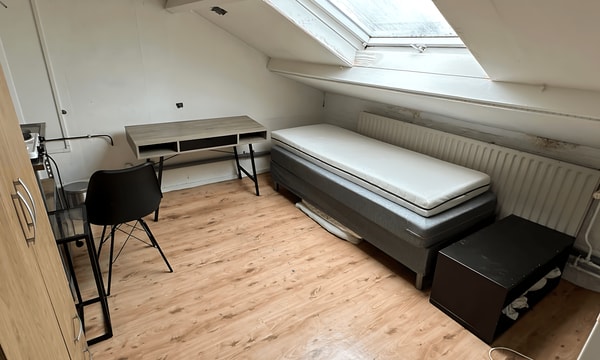 Kamer | 15m² | Demertstraat | €410,-