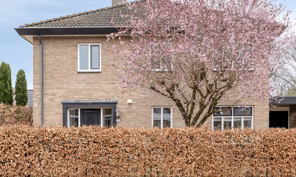 Huis | 176m² | Pastoor Misdorpstraat | €2190,-