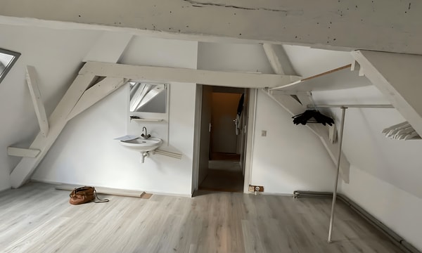 Kamer | 31m² | Bouwelouwensteeg | €732,-