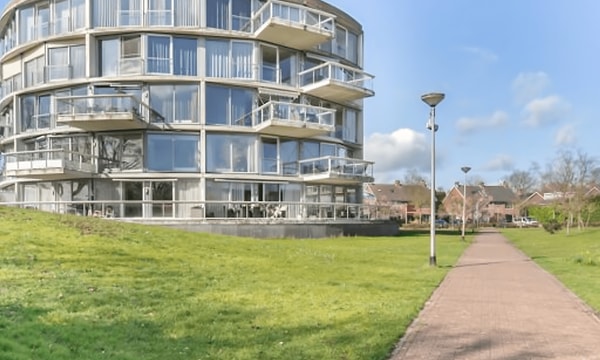 Huis | 92m² | €1750,-