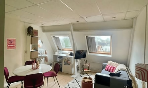Kamer | 24m² | €675,-