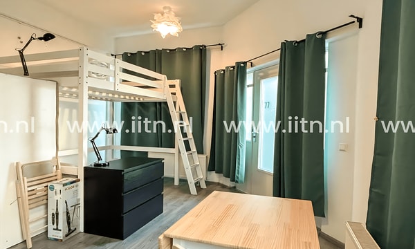 Kamer | 21m² | Gouwestraat | €1495,-