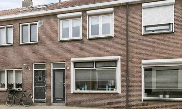 Huis | 109m² | Hoogvensestraat | €1800,-