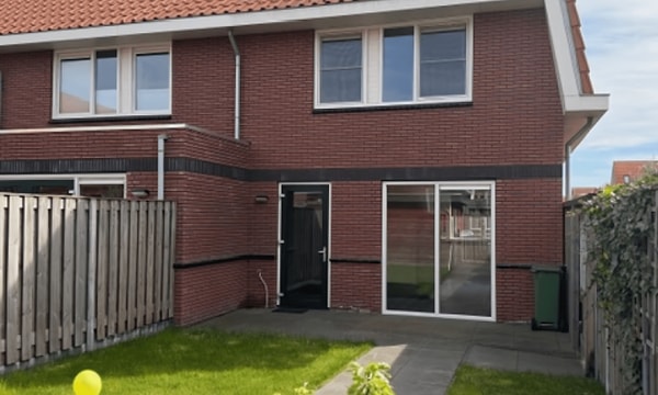 Huis | 126m² | €2750,-