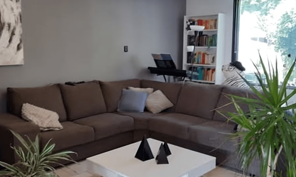 Kamer | m² | €670,-