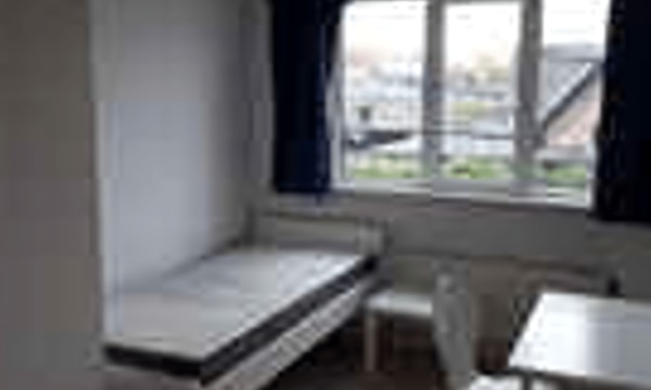 Kamer | 13m² | €715,-