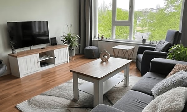Huis | 90m² | Sportlaan | €975,-