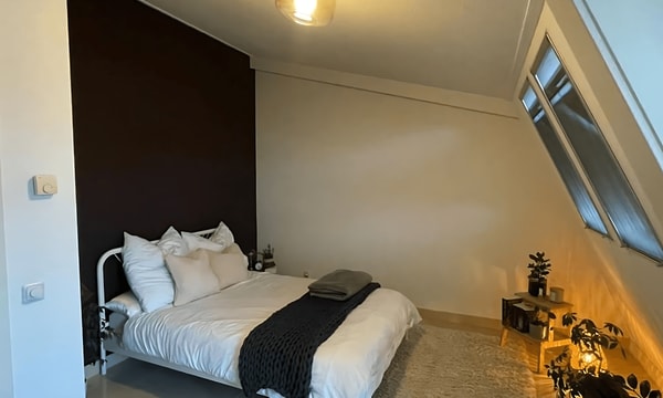Kamer | 15m² | €600,-