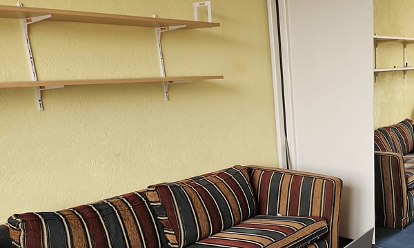 Kamer | 11m² | €210,-