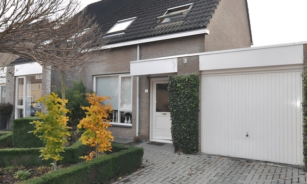 Huis | 124m² | €2025,-