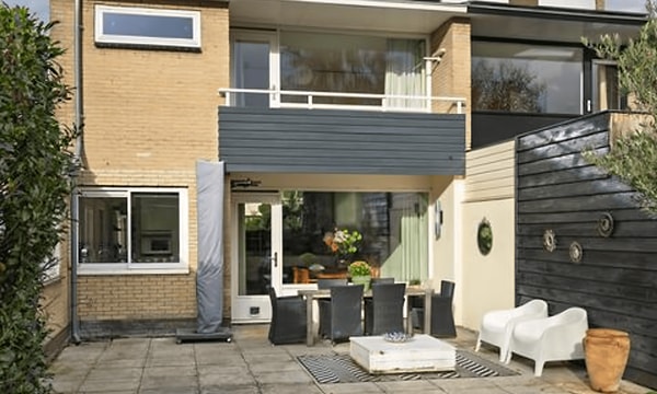 Kamer | 187m² | €3250,-