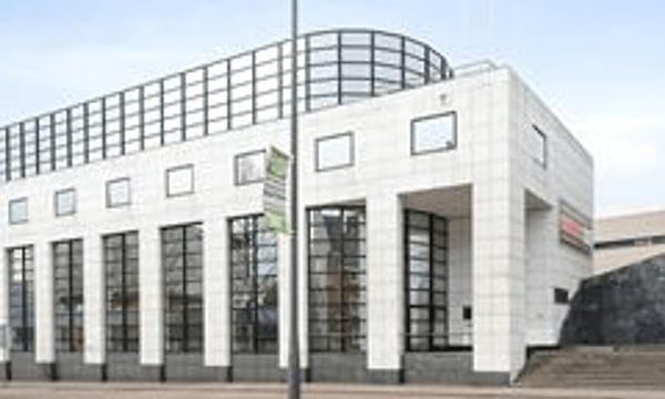 Huis | m² | €950,-