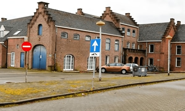Kamer | 15m² | €650,-