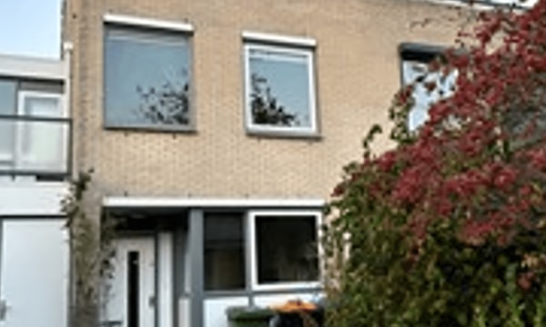 Kamer | 150m² | €3230,-