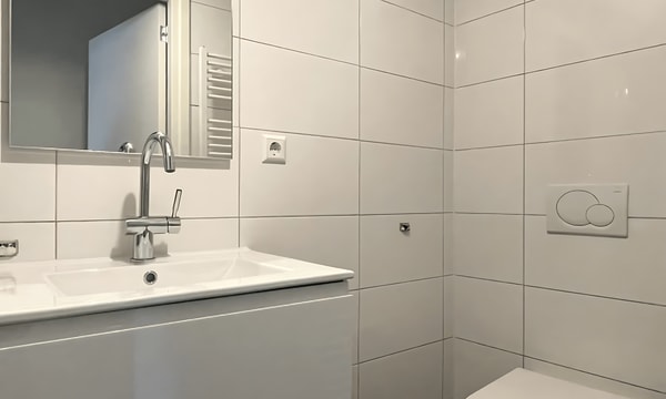 Kamer | 82m² | €1950,-