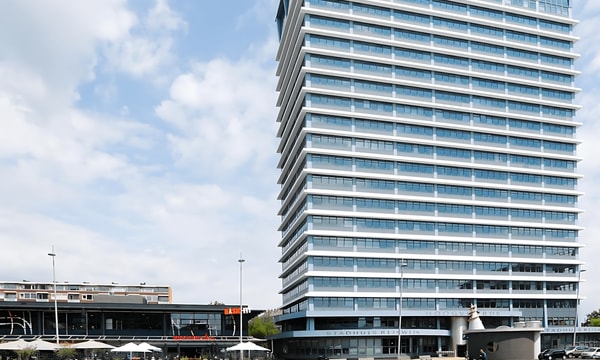 Kantoor | 401m² | €200,-